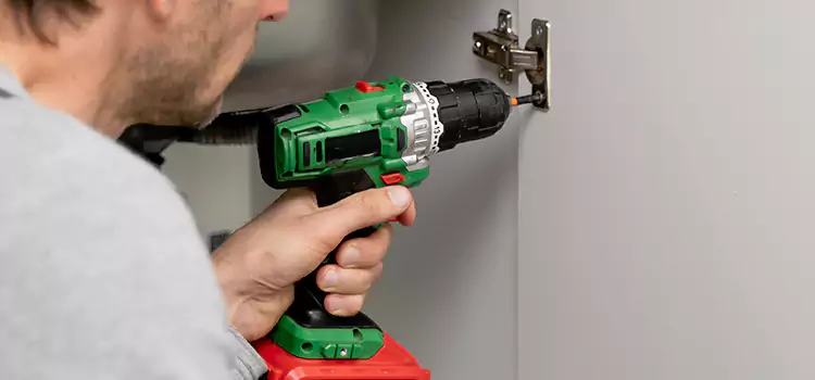 Commercial Door Hinge Repair Smyrna
