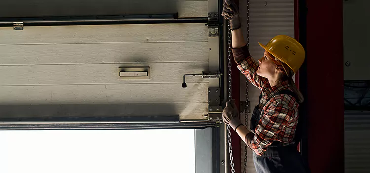 Addressing Common Garage Door Stoppage Issues in Smyrna, TN
