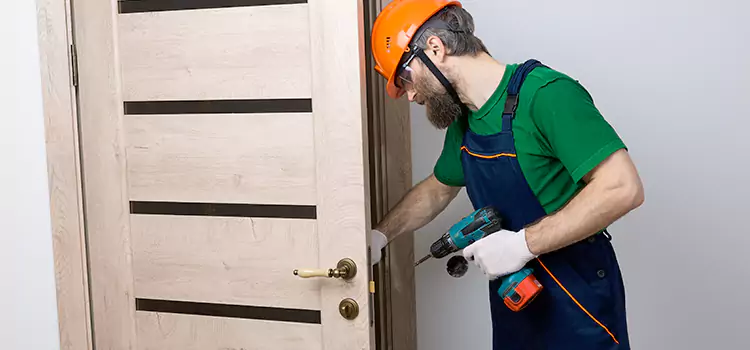 Replace Internal Door Handle with Lock Smyrna